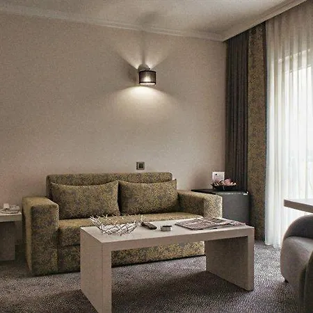 Koza Hotel 4*